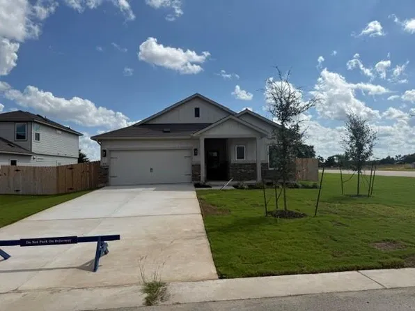 205 Gene Ray Ave, Bertram, TX 78605