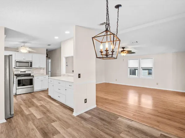 2969 Fiddlewood Cir, Port Saint Lucie, FL 34952