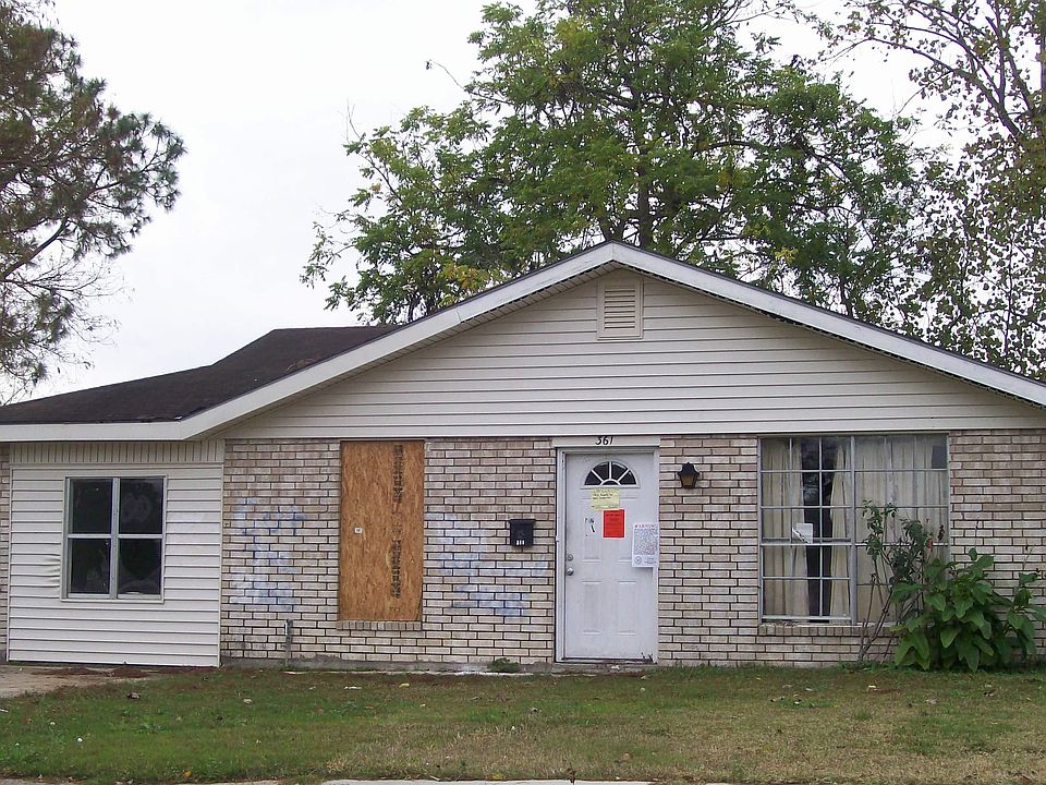 1st image of 361 Blossom Ct