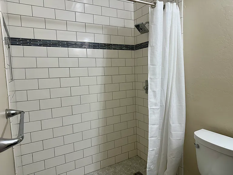 410 Boardwalk Ave #3 — Photo 10