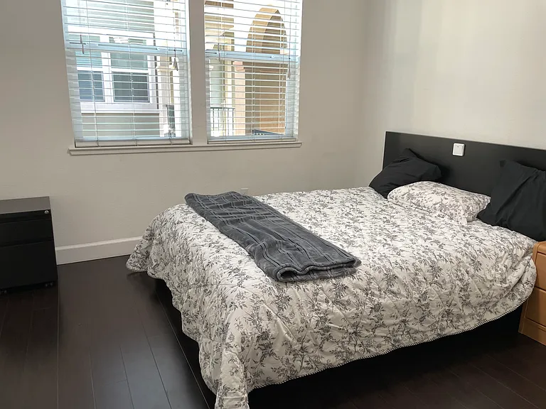 1765 Lee Way — Photo 4
