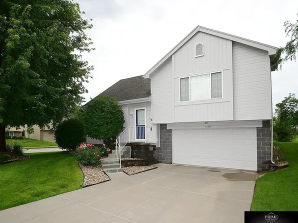 14505 Wirt St, Omaha, NE 68116