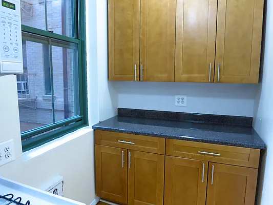 Rented by City & Suburban | media 20