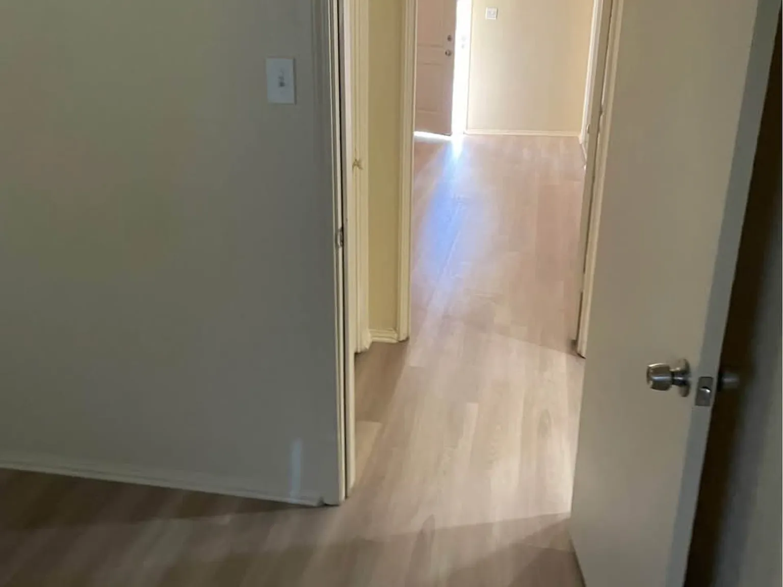 2 bed, 952 sqft, $895 — Photo 4