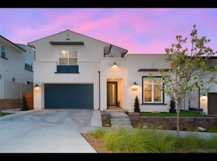 9065 W Bluff Pl, Santee, CA 92071