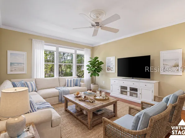 30 Paddle Boat Ln APT 406, Hilton Head Island, SC 29928