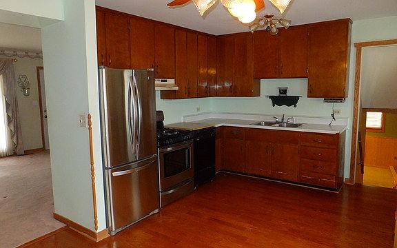 4th image of 103 W Green Meadows Blvd