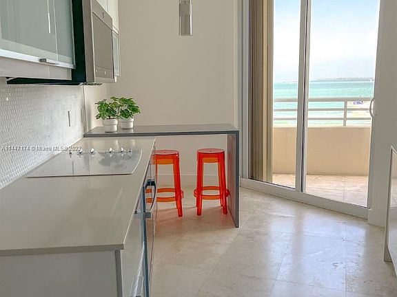 5th image of 808 Brickell Key Dr APT 202