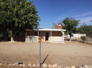 6999 Tamarisk Ave, Yucca Valley, CA 92284