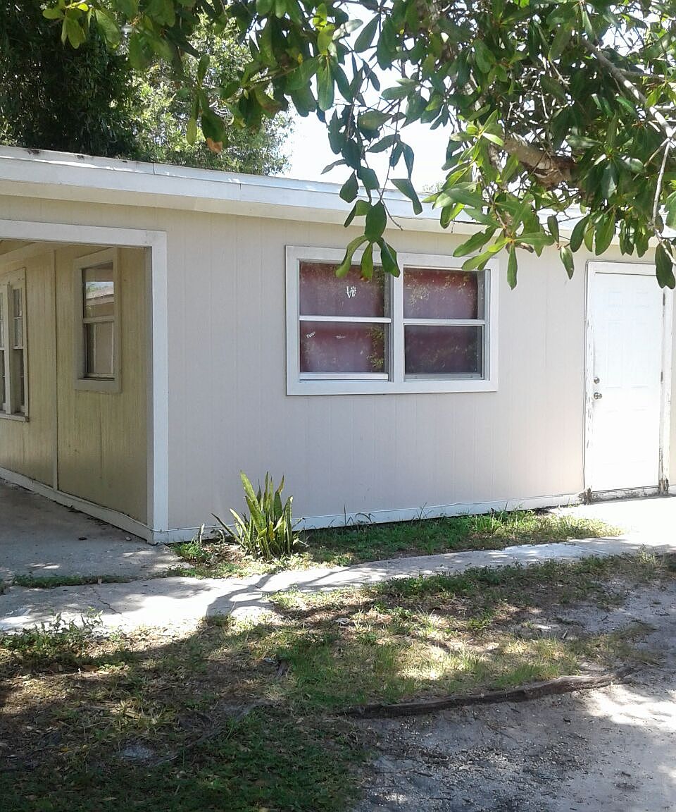 1901 Avenue B, Fort Pierce, FL 34950 Zillow