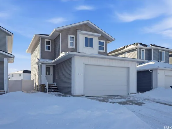 111 Stromberg CRESCENT, Saskatoon, SK S7L 7C4