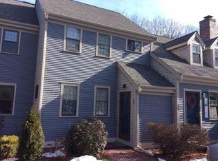 1160 Phinneys Ln APT 2C, Centerville, MA 02632