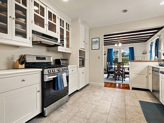 4th image of 17 Briarstone Rd