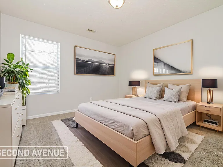 2833 Kensington Ave — Photo 12