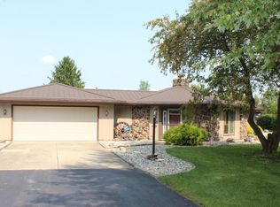 12729 Taylor Rd, Churubusco, IN 46723