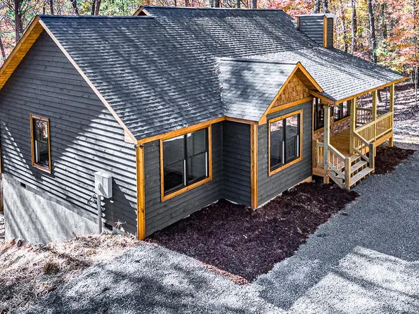 164 Fightingtown Crk, McCaysville, GA 30555