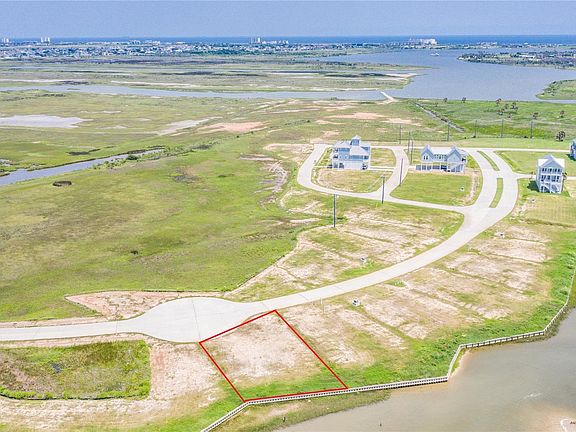 3rd image of 1502 Bay Pointe Dr