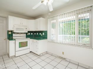 10 Timberwood Ln, Springboro, OH 45066