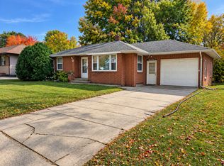 1012 Becker Ave SE, Willmar, MN 56201