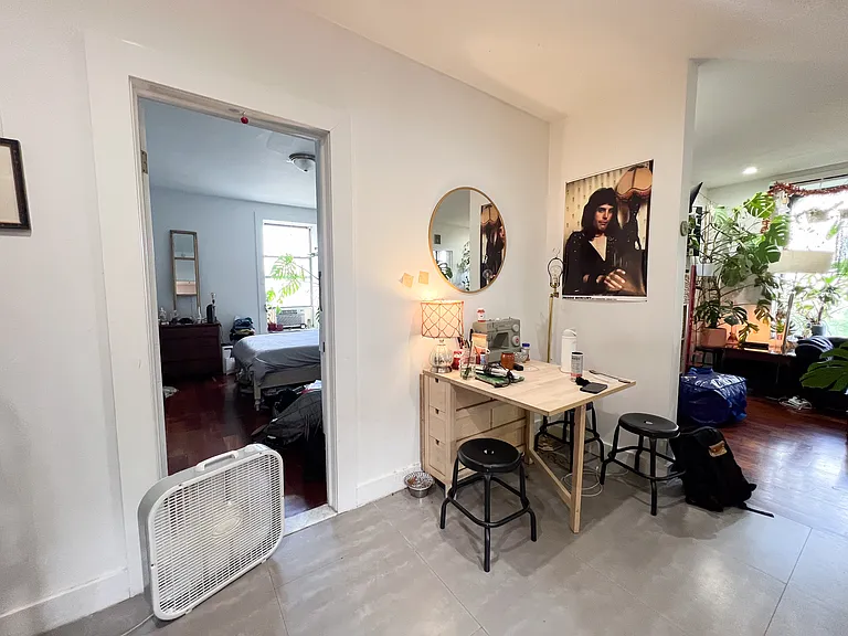 50 Granite St #2L — Photo 11