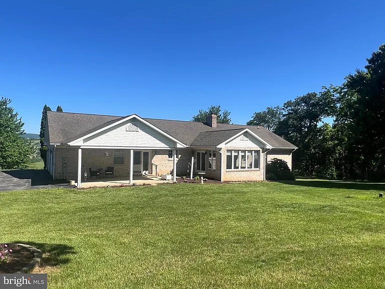 10319 Harmony Rd — Photo 3