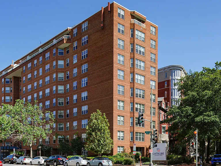 Desirable Washington DC Location