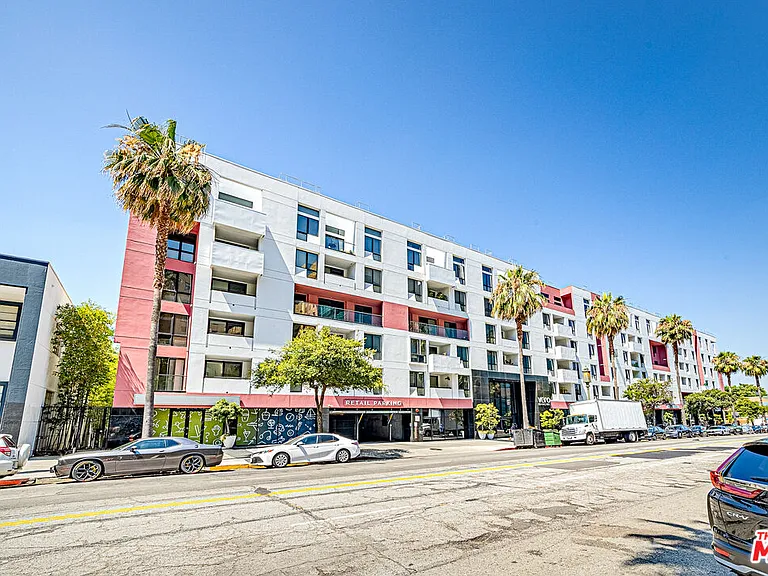 1234 Wilshire Blvd #321 — Photo 32