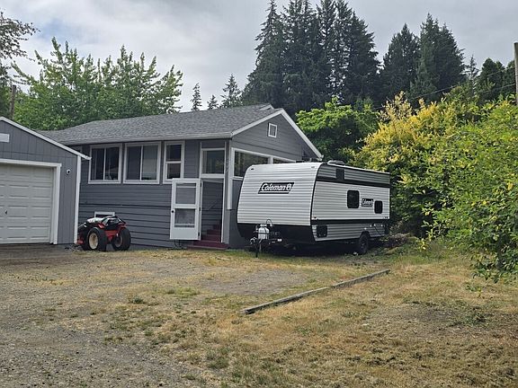 2nd image of 2996 Northlake Way NW