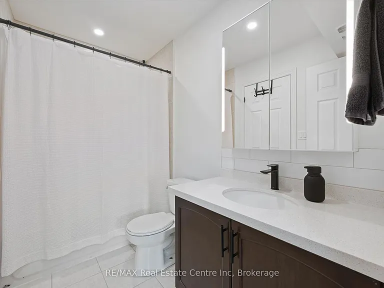 904 Paisley Rd #202 — Photo 9