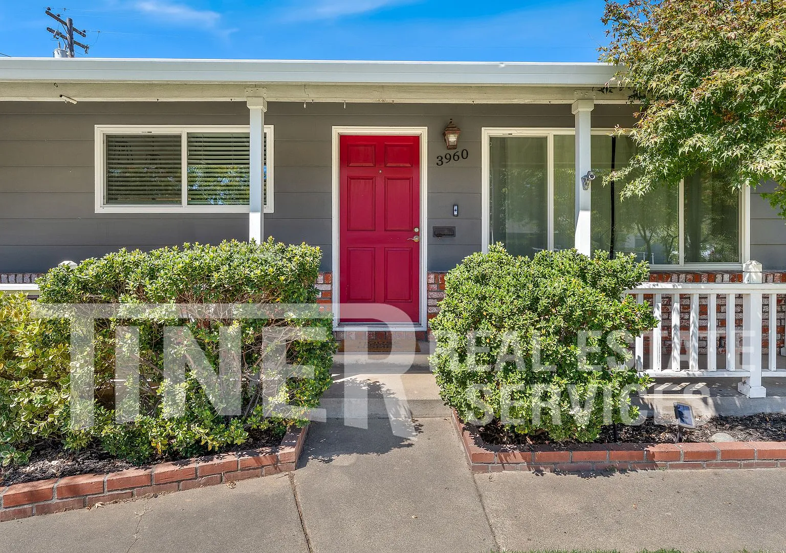 3960 Fotos Ct - Tier 2 - Updated Tahoe Park Charm — Photo 2
