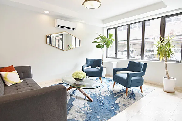 Rented by Bohemia Realty Group | media 25