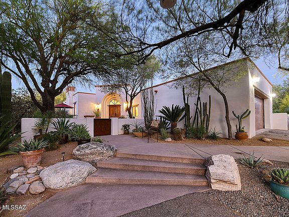 3rd image of 4900 N La Callecita