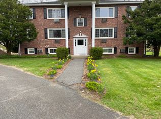 21 Adams Ave, Groton, MA 01450