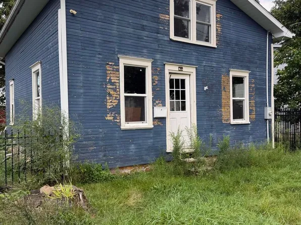 411 S Mulberry St, Marshall, MI 49068