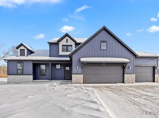 9520 Alaska Ave SE, Alto, MI 49302