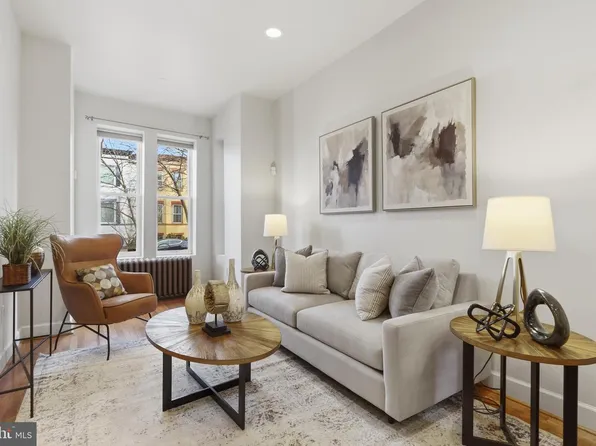 630 13th St NE, Washington, DC 20002