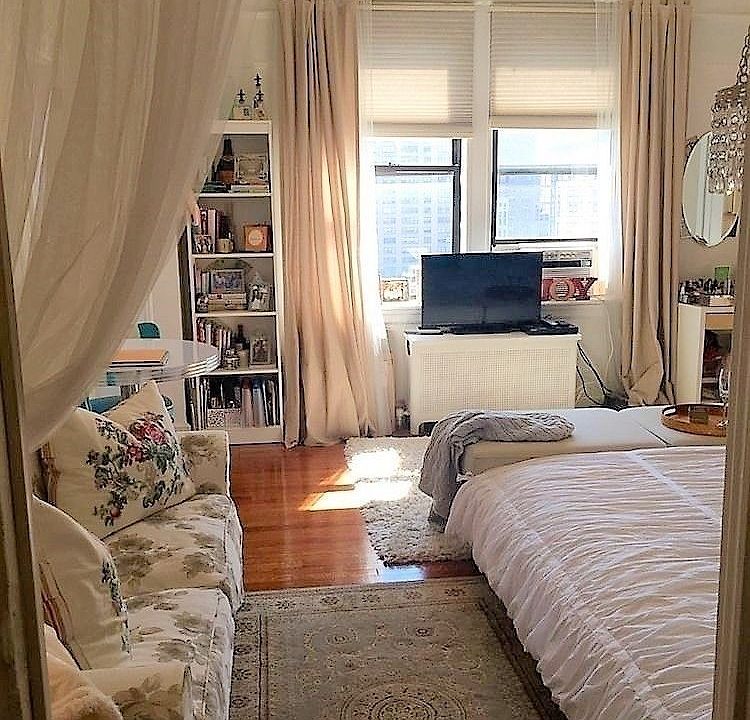 1st image of 244 W 72nd St #3E1