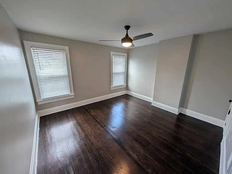 425 Frebis Ave — Photo 8