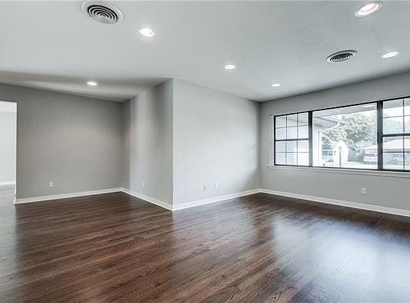 4th image of 627 Sherwood Dr