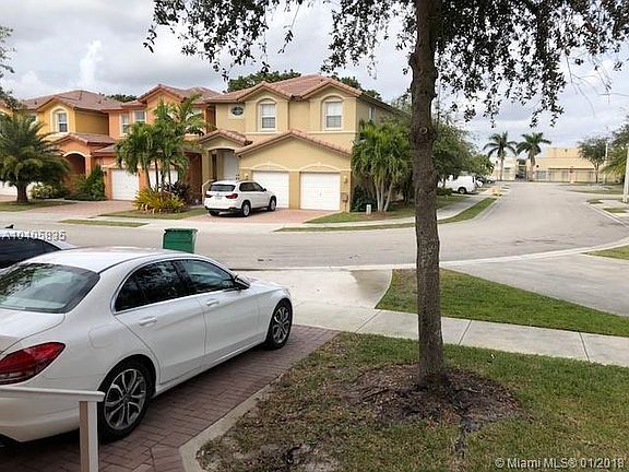 2nd image of 11354 NW 83rd Way