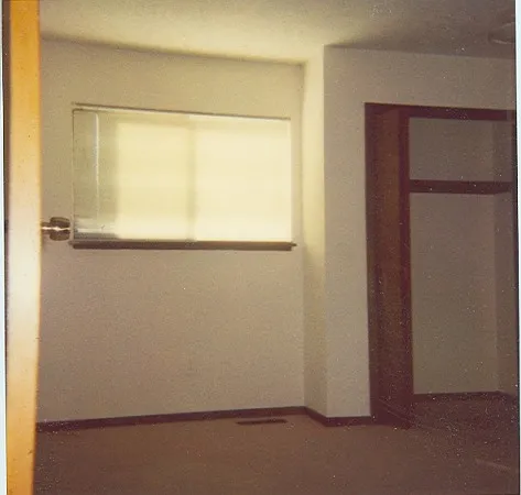 2149 Woodleaf St — Photo 5