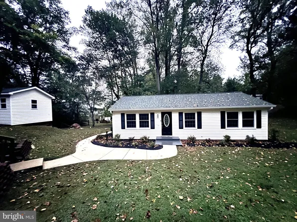 26221 Skyview Dr, Hollywood, MD 20636