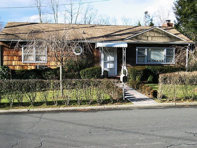 1st image of 91 Greenwood Ln