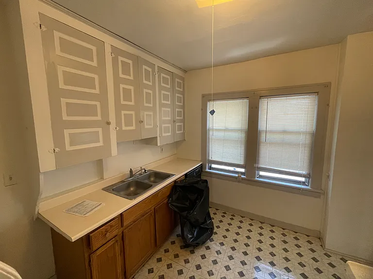 2173 Edgewood Rd #2 — Photo 10