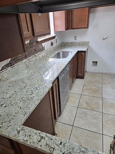 2nd image of 4413 W Metairie Ave