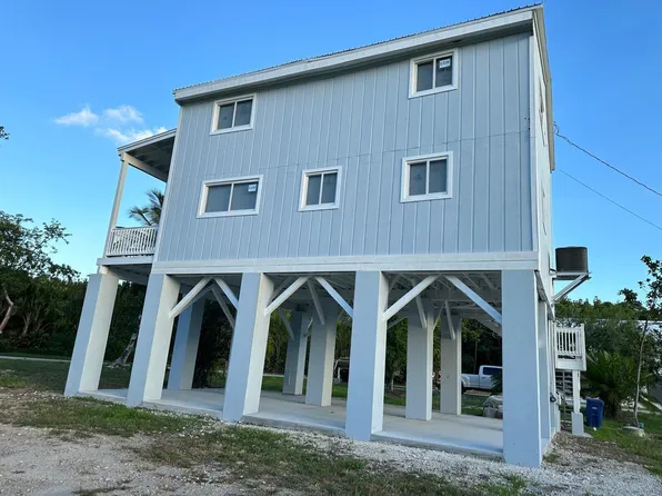 35 Atlantic Dr, Key Largo, FL 33037
