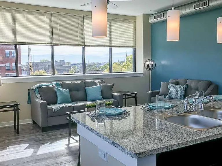 Artisan Lofts Apartments — Photo 9