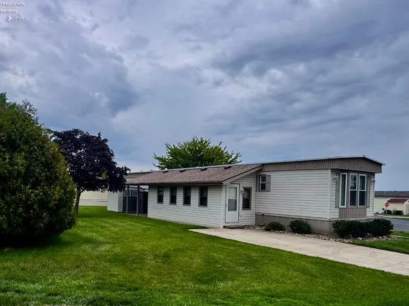 1859 NE Catawba Rd Lot 127, Pt Clinton, OH 43452