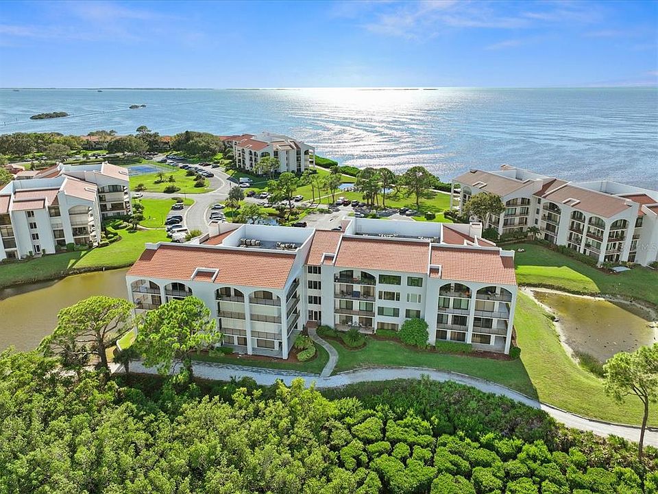 227 Mariner Dr Tarpon Springs, FL Zillow