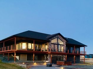 30 River Bend Dr, Great Falls, MT 59404